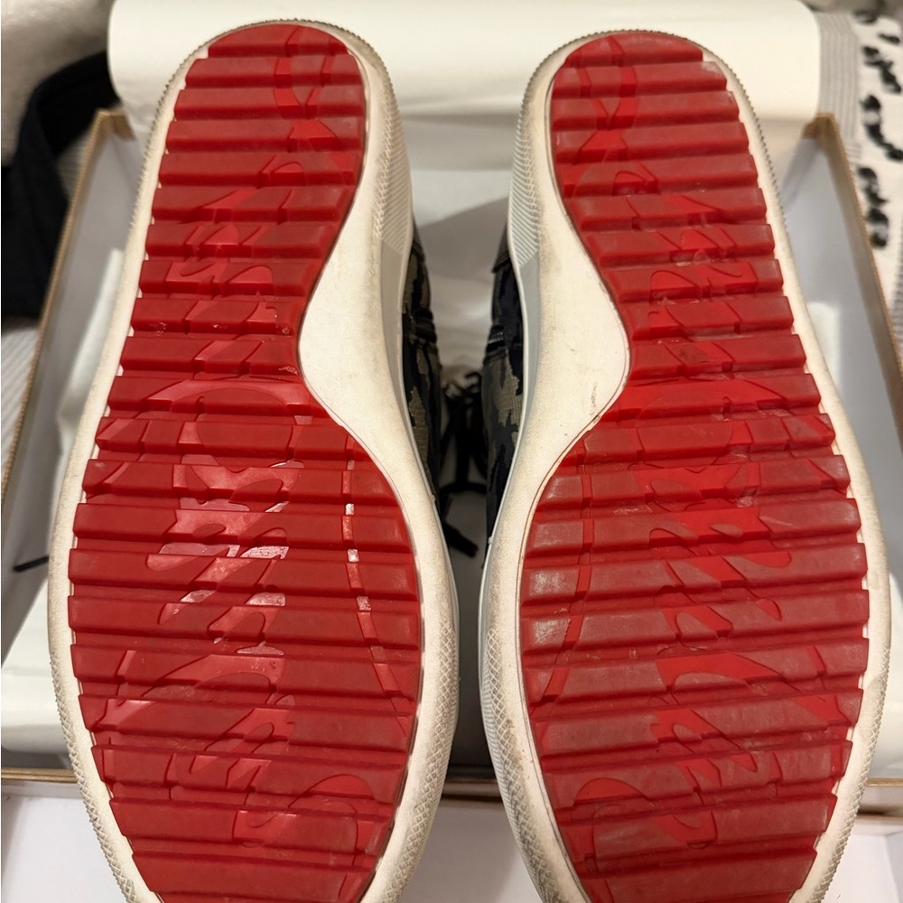 Louboutin studded high top sneakers sz 41 - Picture 4 of 11